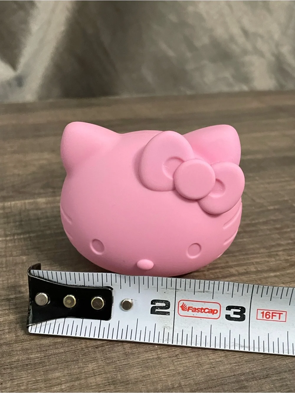 Sanrio Hello Kitty Pink Silicone Make Up Blending Sponge Case